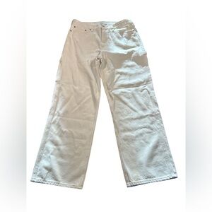 Abercrombie & Fitch Women’s Size 31 Regular Mid Rise Slouchy Jean White NWT